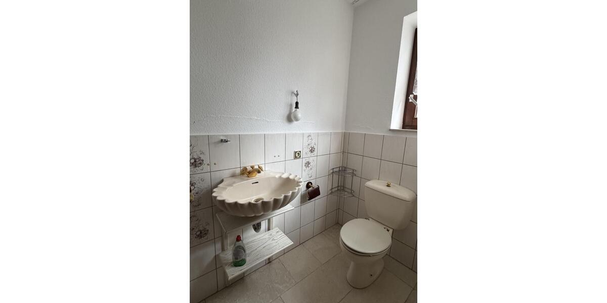 Erdgeschoßwohnung Bergisch Gladbach Paffrath - 4 Zimmer, 109 m&sup2;, 1.450&euro; | Angebot:25271153