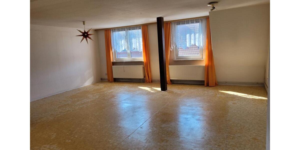 Dachgeschoßwohnung Schönebeck (Elbe) - 3 Zimmer, 71 m&sup2;, 490&euro; | Angebot:26647825