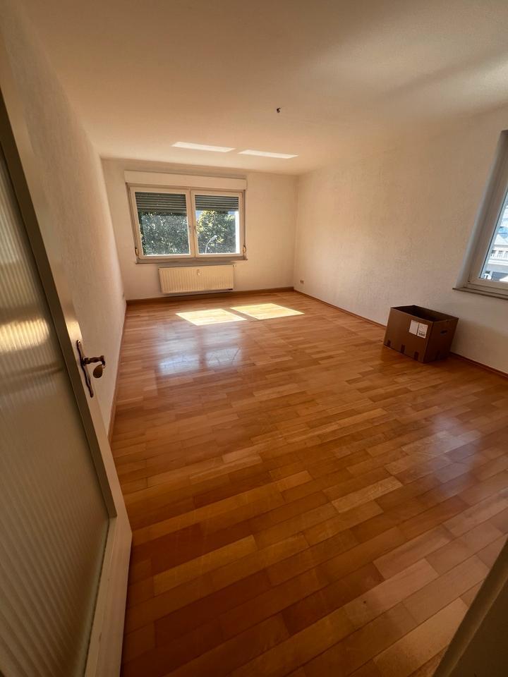 Schöne 3 Zimmer Wohnung