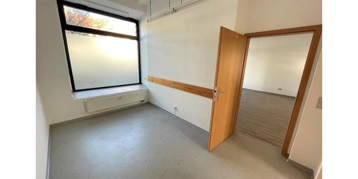 Gewerbeobjekt Halberstadt - 587&euro; | Angebot:15011390