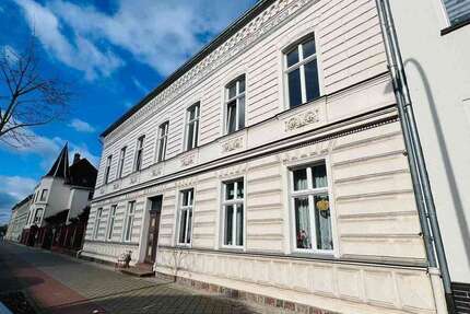 Wohnung Stendal Bahnhofsvorstadt - 1 Zimmer, 30 m&sup2;, 300&euro; | Angebot:25900634