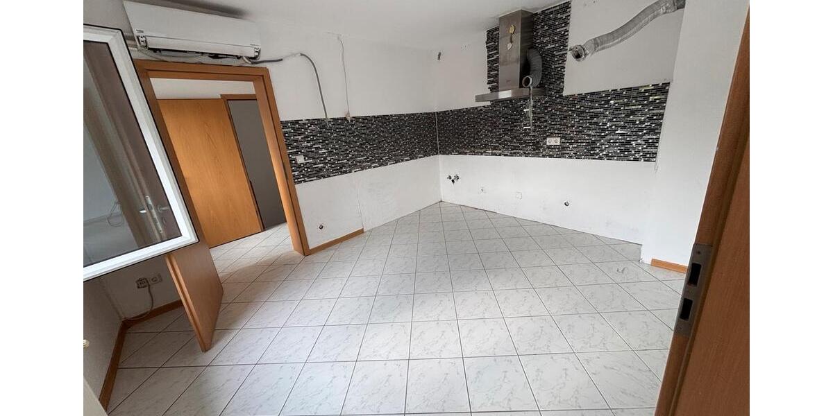 Etagenwohnung Edingen-Neckarhausen Neckarhausen - 2 Zimmer, 56 m&sup2;, 650&euro; | Angebot:25886756