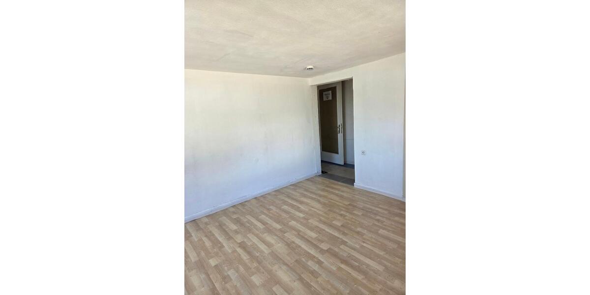 Wohnen auf Zeit Nürtingen - 1 Zimmer, 14 m&sup2;, 380&euro; | Angebot:26495036