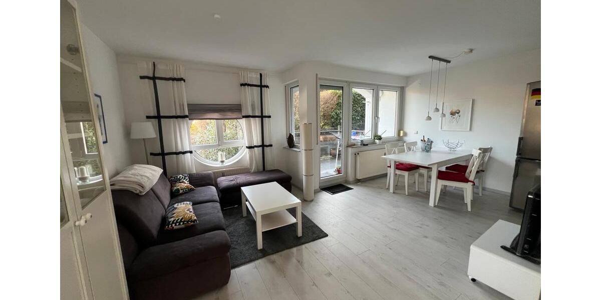 Möblierte 3 Zimmerwohnung in Leonberg mit Balkon und Stellplatz 3 zimmer