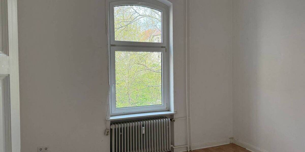 Zimmer Braunschweig Östliches Ringgebiet - 8 Zimmer, 235 m&sup2;, 1.950&euro; | Angebot:26220436