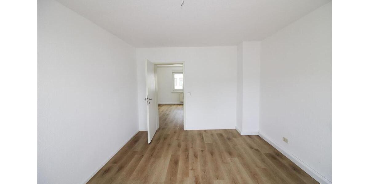 Erdgeschoßwohnung Zella-Mehlis Mehlis - 3.5 Zimmer, 71 m&sup2;, 550&euro; | Angebot:26494564