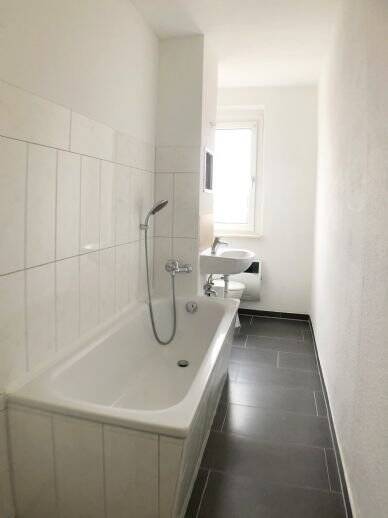 Etagenwohnung Eilenburg Eilenburg-Berg - 2 Zimmer, 49 m&sup2;, 270&euro; | Angebot:26320699