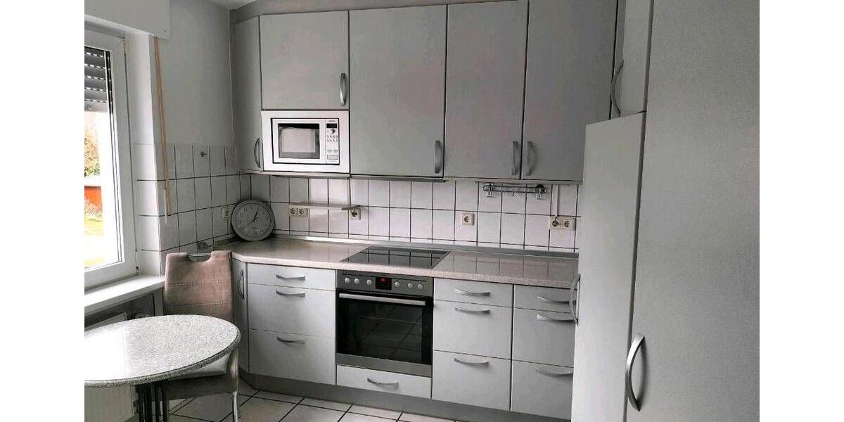 Etagenwohnung Hövelhof - 5 Zimmer, 100 m&sup2;, 900&euro; | Angebot:25589844