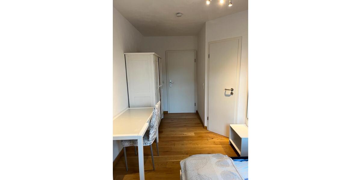 Wohnen auf Zeit Engelsbrand - 1 Zimmer, 21 m&sup2;, 450&euro; | Angebot:26224657