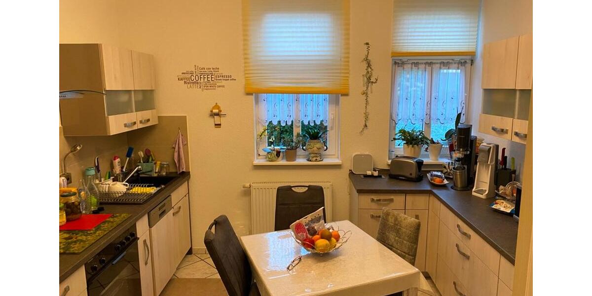 Erdgeschoßwohnung Suhl - 3 Zimmer, 83 m&sup2;, 588&euro; | Angebot:23797113