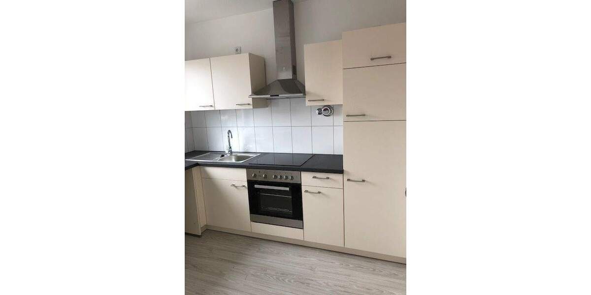 Etagenwohnung Coburg - 2 Zimmer, 63 m&sup2;, 580&euro; | Angebot:26671881