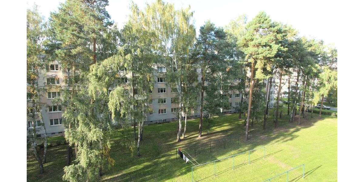 Wohnung zum Mieten in Hermsdorf 340 € 59.35 m² 3 zimmer