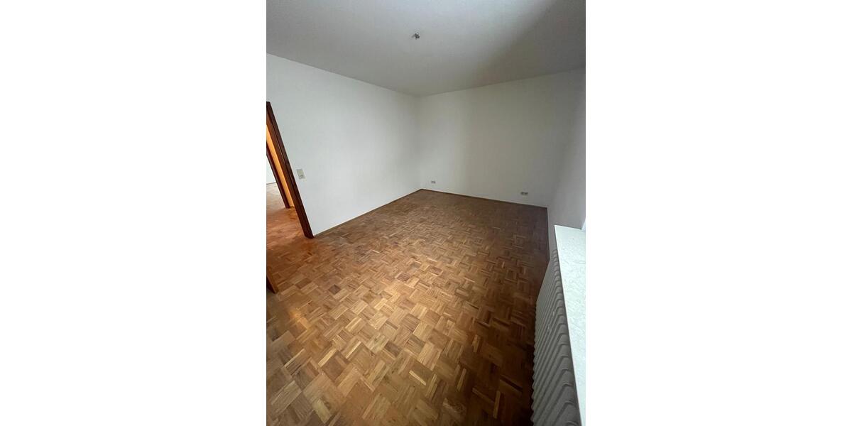 Erdgeschoßwohnung Bad Mergentheim - 4 Zimmer, 115 m&sup2;, 1.150&euro; | Angebot:24743984