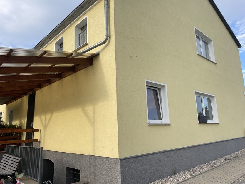 Sehr geräumige, ruhige Wohnung mit Einbauküche in Götz 3 zimmer
