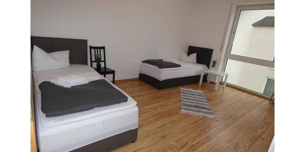 Wohnen auf Zeit Nittenau - 3 Zimmer, 90 m&sup2;, 98&euro; | Angebot:12400586