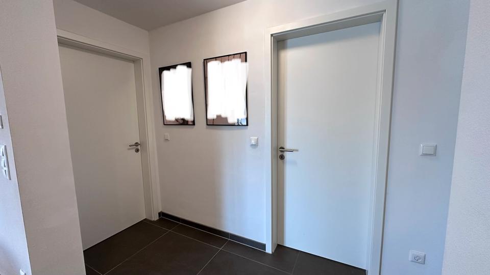 Etagenwohnung Schwandorf - 3 Zimmer, 110 m&sup2;, 1.200&euro; | Angebot:26631623