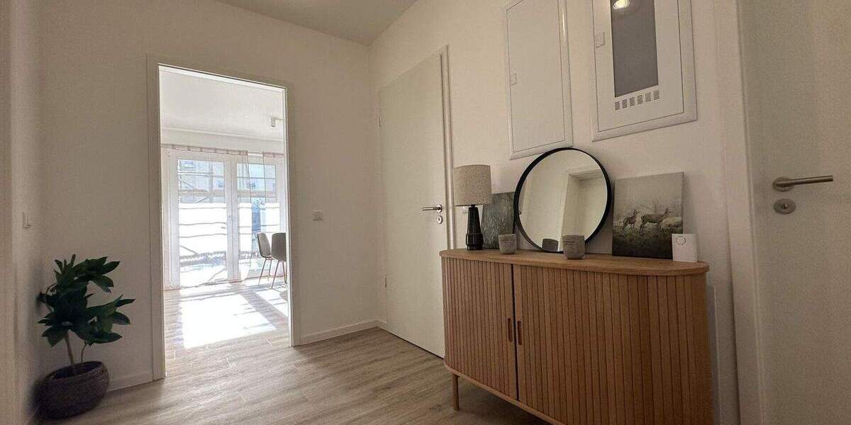 Etagenwohnung Ottendorf-Okrilla Medingen - 3 Zimmer, 81 m&sup2;, 1.300&euro; | Angebot:24530557