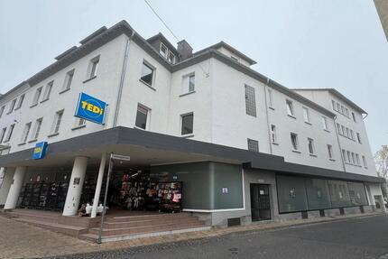 Ladenlokal in zentraler Lage – Bistro, Café, Imbiss o. Praxis zimmer