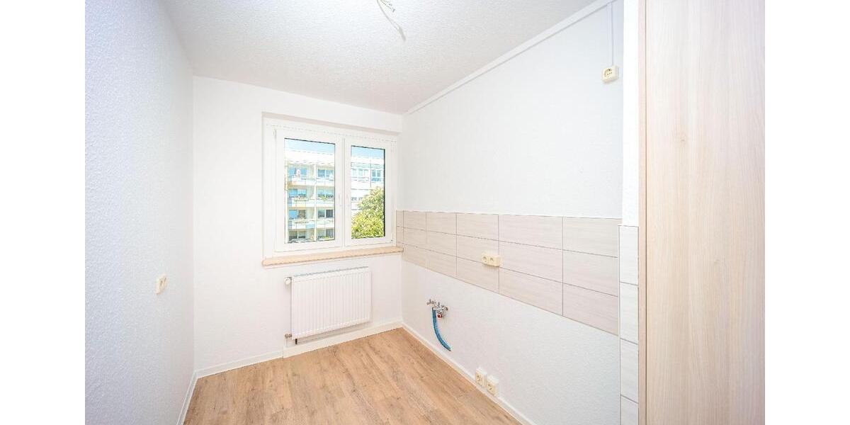 Etagenwohnung Eisleben (Lutherstadt) - 2 Zimmer, 50 m&sup2;, 310&euro; | Angebot:24750954