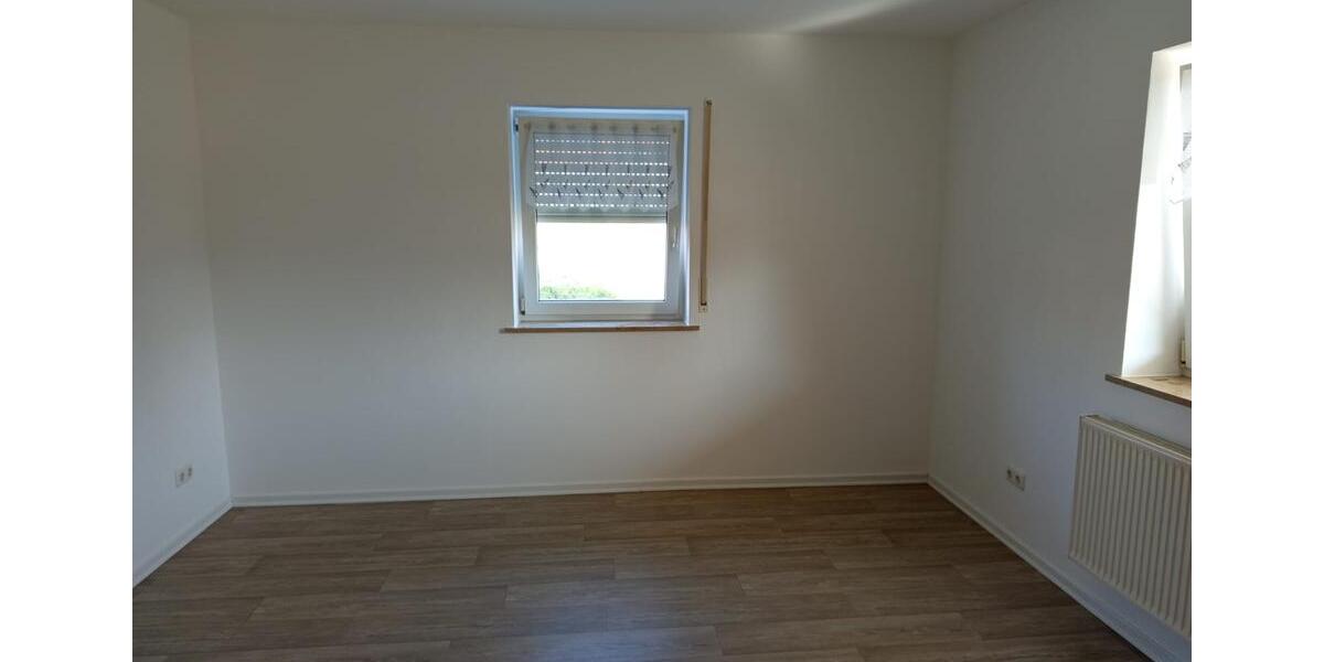 Erdgeschoßwohnung Frensdorf - 2 Zimmer, 80 m&sup2;, 750&euro; | Angebot:26394208