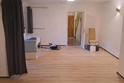 Wohnung Schleswig - 1 Zimmer, 32 m&sup2;, 450&euro; | Angebot:26567668