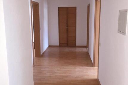 Wohnung Erfurt - 3 Zimmer, 75 m&sup2;, 650&euro; | Angebot:26448186