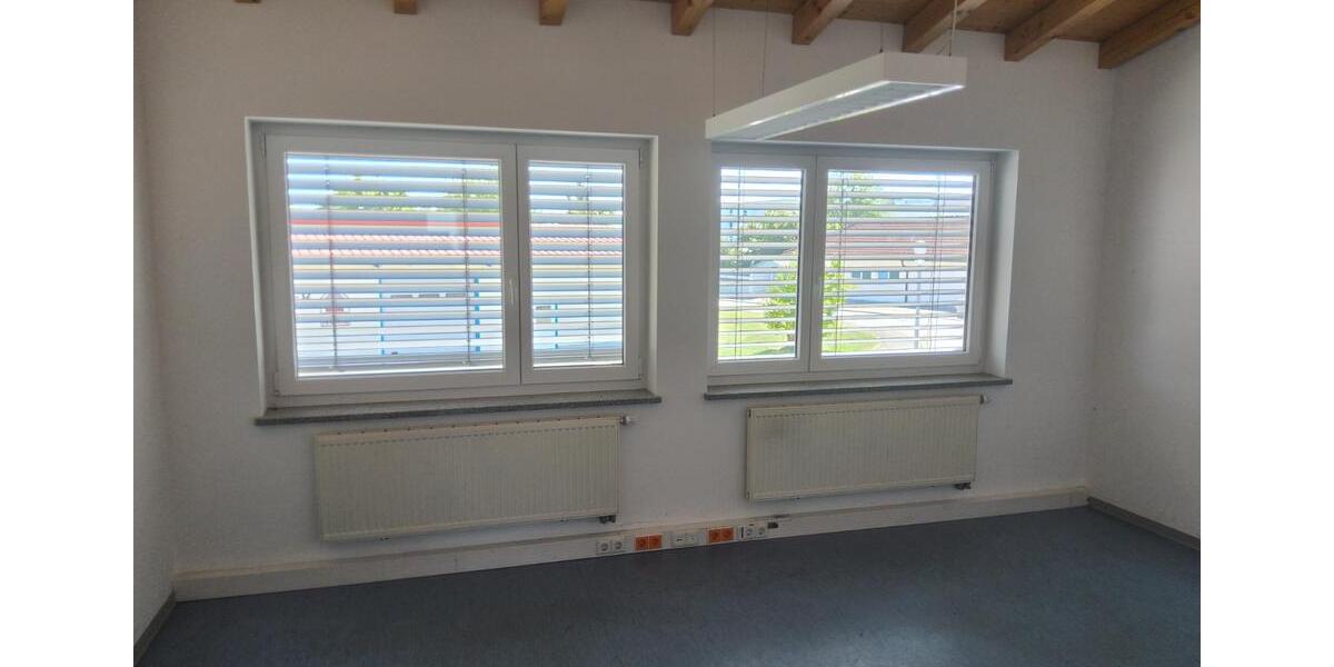 Gewerbeobjekt Tengen - 1.850&euro; | Angebot:23534110