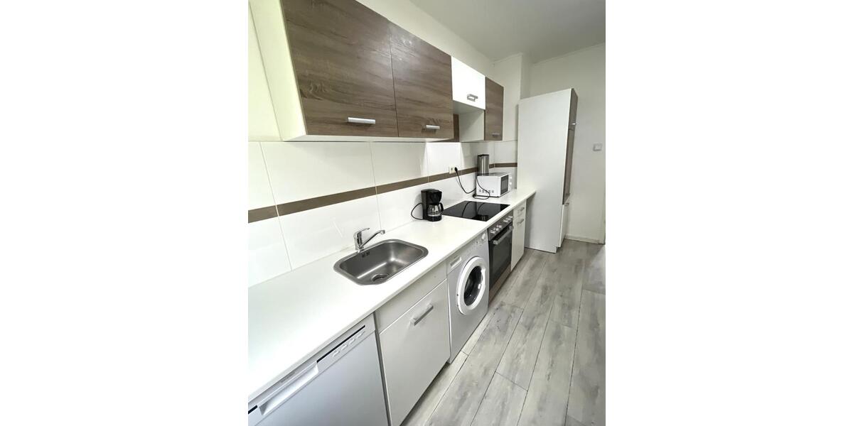 Wohnen auf Zeit Moers - 3 Zimmer, 92 m&sup2;, 15&euro; | Angebot:23821127