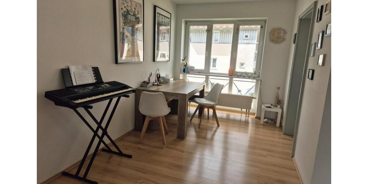 Etagenwohnung Regen - 3 Zimmer, 85 m&sup2;, 680&euro; | Angebot:26618002
