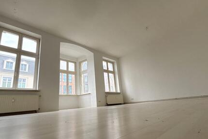 Anklam | große 4 Raum-Wohnung | direkt am Markt (09.01.06) 4 zimmer