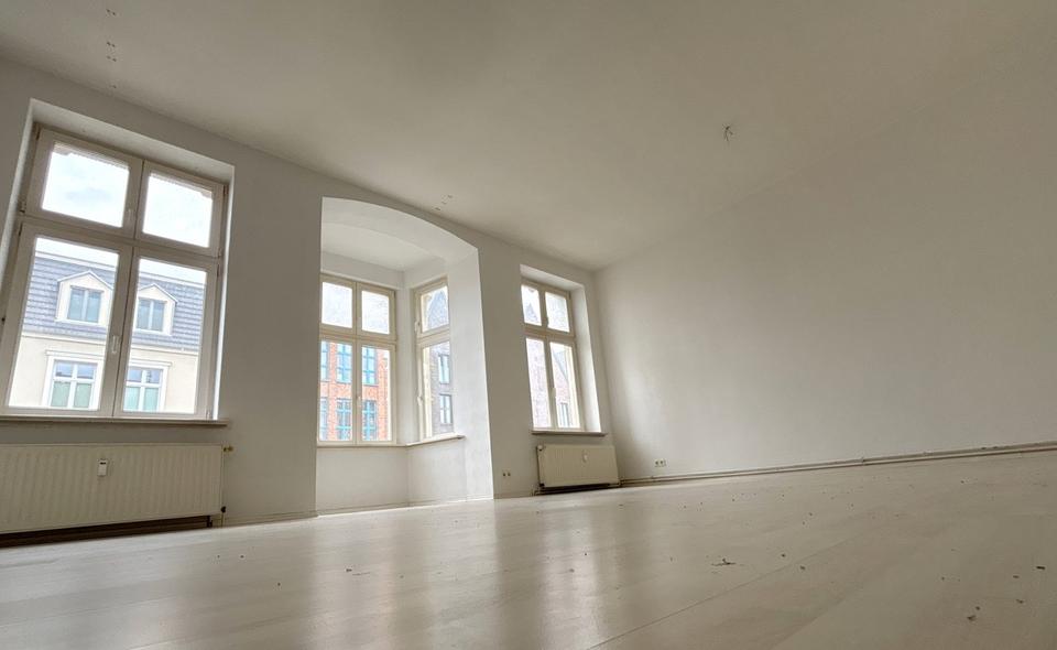 Anklam | große 4 Raum-Wohnung | direkt am Markt (09.01.06) 4 zimmer