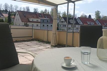 Moderne, möblierte Wohnung auf Zeit inklusive Parkplatz