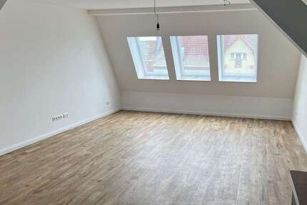 Wohnung Berlin Niederschönhausen - 3 Zimmer, 98 m&sup2;, 1.670&euro; | Angebot:26884374