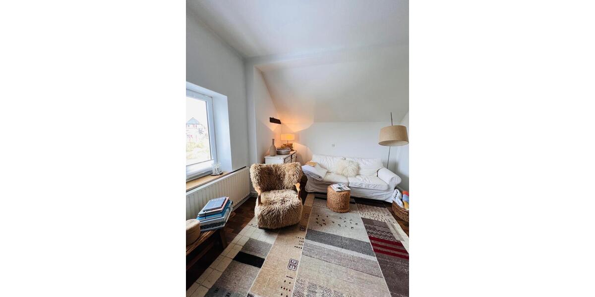 Dachgeschoßwohnung Osterby - 2 Zimmer, 85 m&sup2;, 1.000&euro; | Angebot:25190919