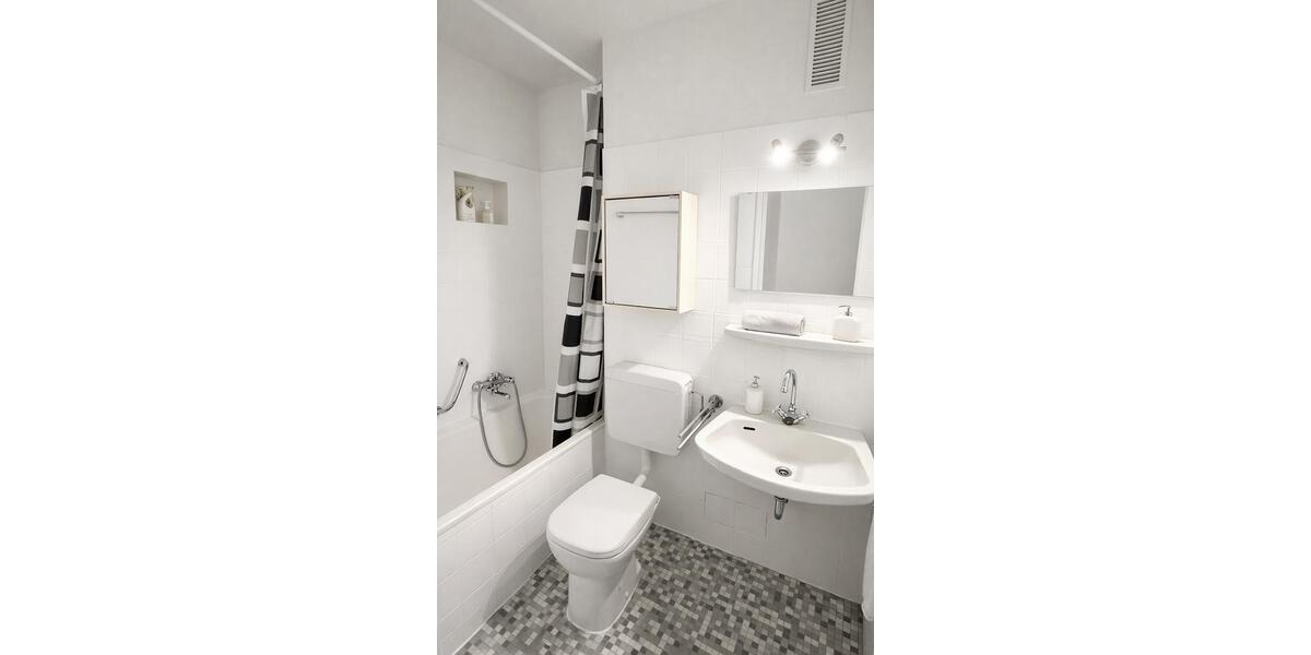 Etagenwohnung Wiesbaden Dotzheim - 1 Zimmer, 28 m&sup2;, 550&euro; | Angebot:24762492