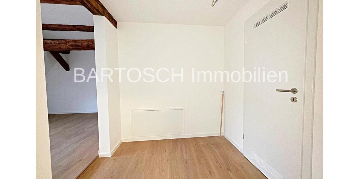 Dachgeschoßwohnung Pretzfeld - 3 Zimmer, 90 m&sup2;, 840&euro; | Angebot:24978049