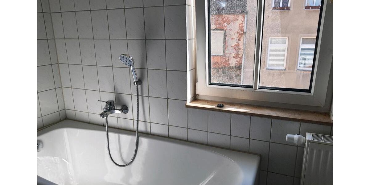 Etagenwohnung Weida - 1 Zimmer, 62 m&sup2;, 300&euro; | Angebot:26286391