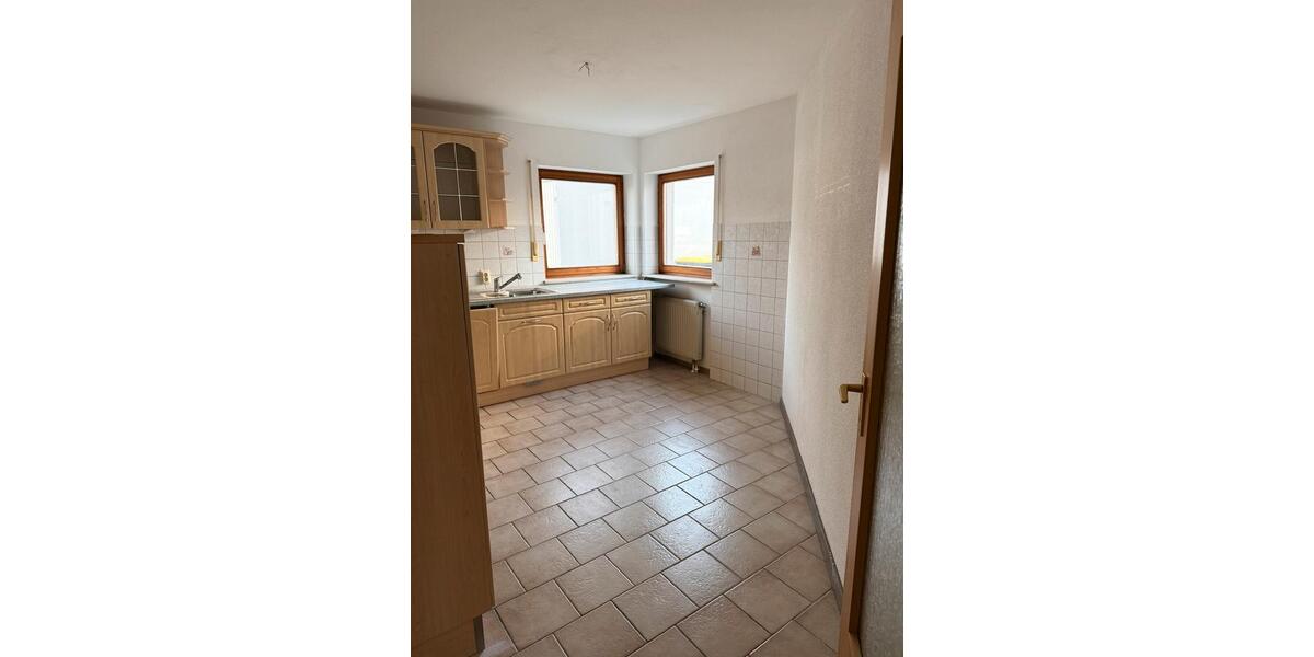Erdgeschoßwohnung Geisingen - 2.5 Zimmer, 85 m&sup2;, 860&euro; | Angebot:26256460