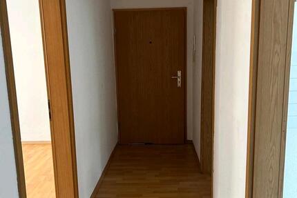 Wohnung Altenburg - 3 Zimmer, 52 m&sup2;, 300&euro; | Angebot:24892015