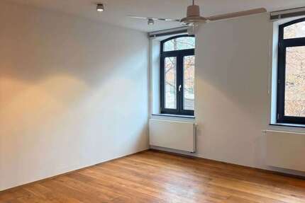 Wohnung Ulm - 2 Zimmer, 82 m&sup2;, 1.350&euro; | Angebot:26980729