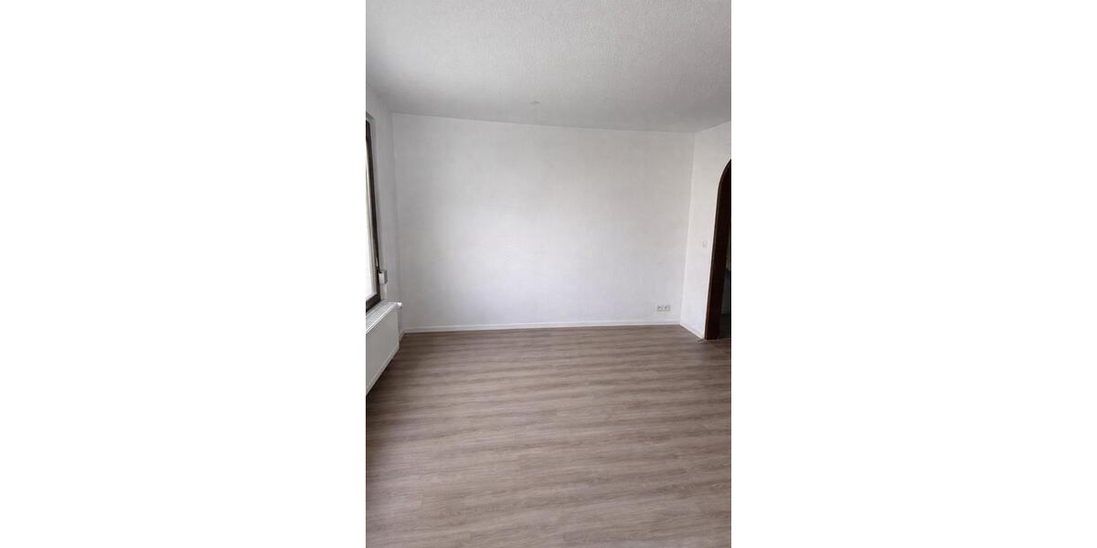 Etagenwohnung Kirchheimbolanden - 4 Zimmer, 110 m&sup2;, 1.400&euro; | Angebot:24534482