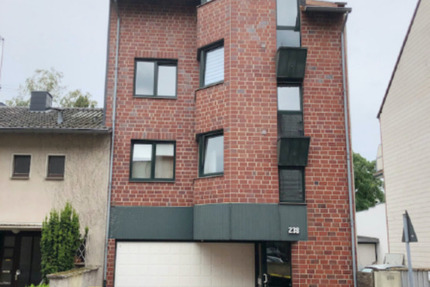 Helle schöne Wohnung im 3.OG eines ruhigen und gepflegten MFH zimmer