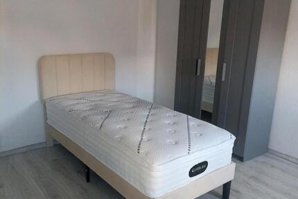 Wohnen auf Zeit Reutlingen Reutlingen (Kernstadt) - 1 Zimmer, 15 m&sup2;, 550&euro; | Angebot:25302100