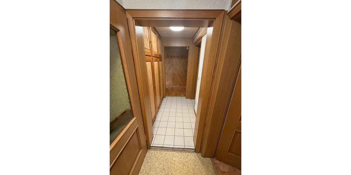 Dachgeschoßwohnung Immendingen - 3 Zimmer, 90 m&sup2;, 1.100&euro; | Angebot:26563732