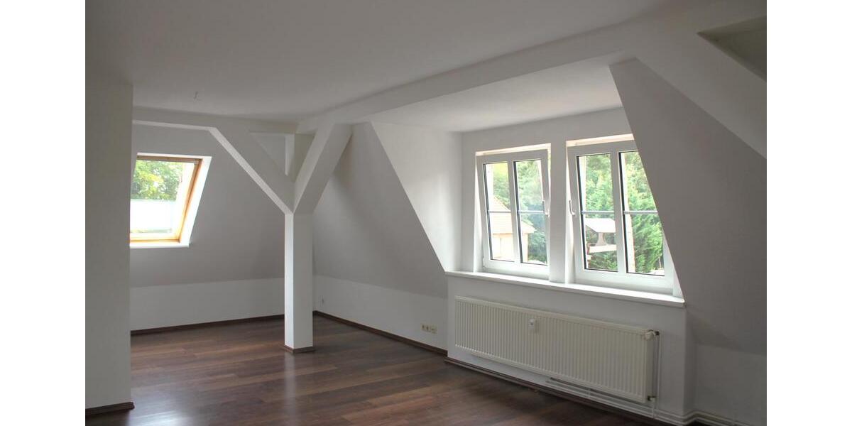 Dachgeschoßwohnung Güstrow - 2 Zimmer, 62 m&sup2;, 578&euro; | Angebot:24842211