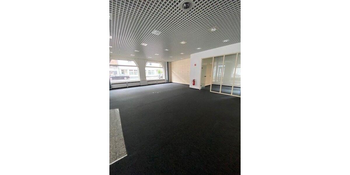 Gewerbeobjekt Duisburg Rheinhausen - 2.750&euro; | Angebot:21345198