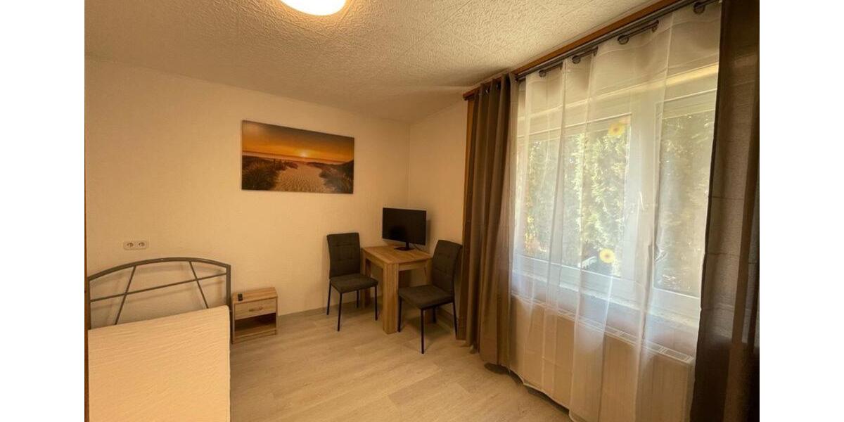 Wohnen auf Zeit Heinsberg - 8 Zimmer, 200 m&sup2;, 600&euro; | Angebot:17959626