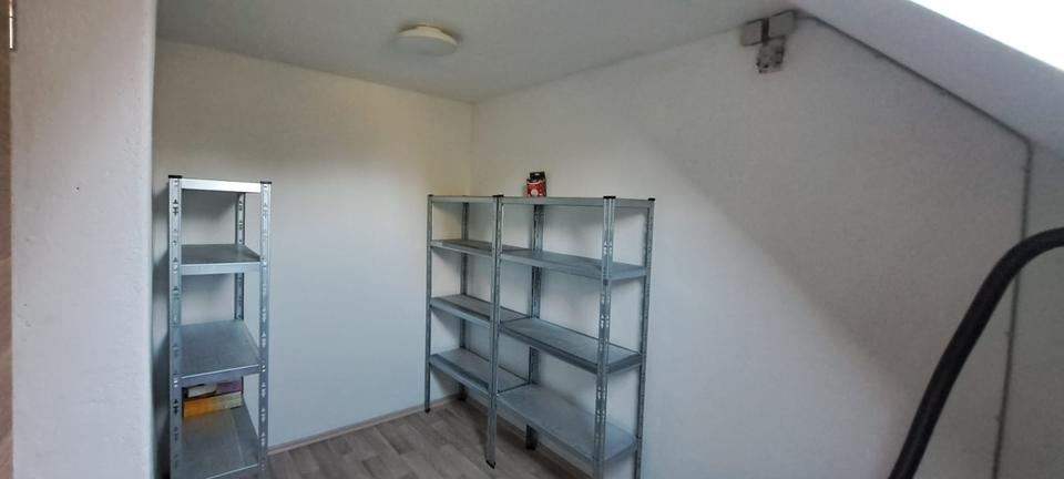 Dachgeschoßwohnung Westerholt - 2 Zimmer, 70 m&sup2;, 600&euro; | Angebot:25932088