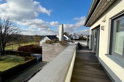 Dachterrassenwohnung mit erstklassiger Ausstattung am Udldinger Hang 3 zimmer