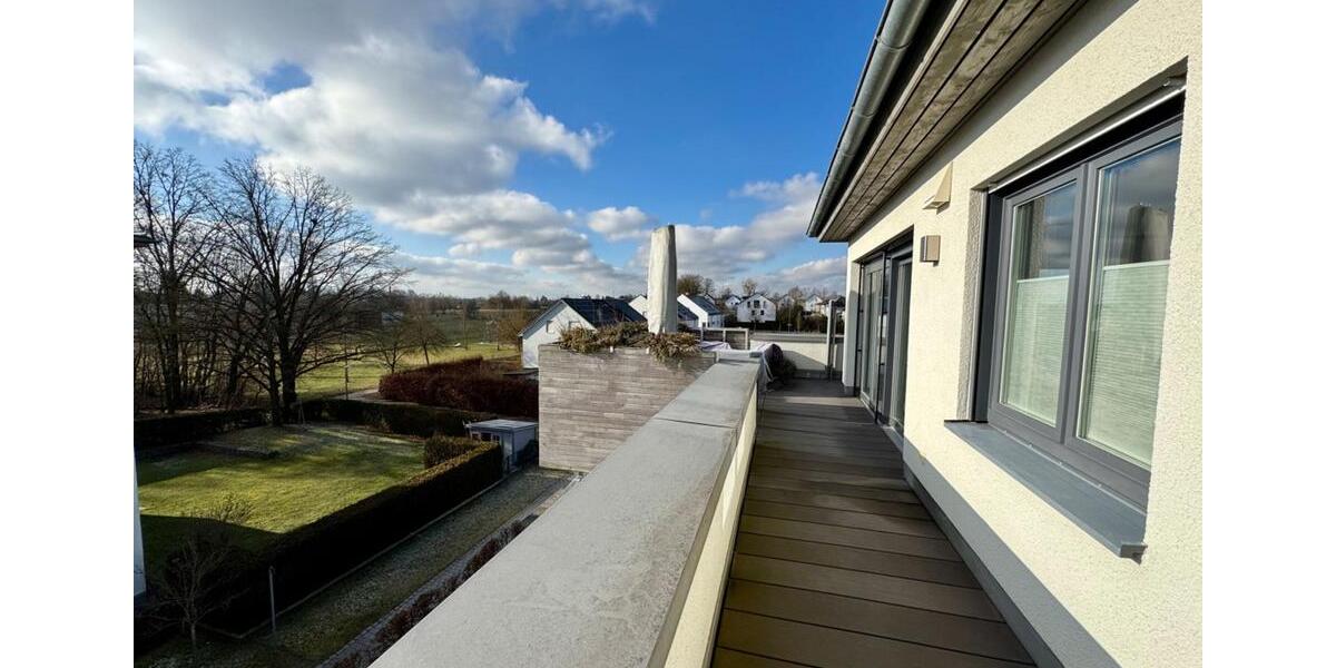 Dachterrassenwohnung mit erstklassiger Ausstattung am Udldinger Hang 3 zimmer